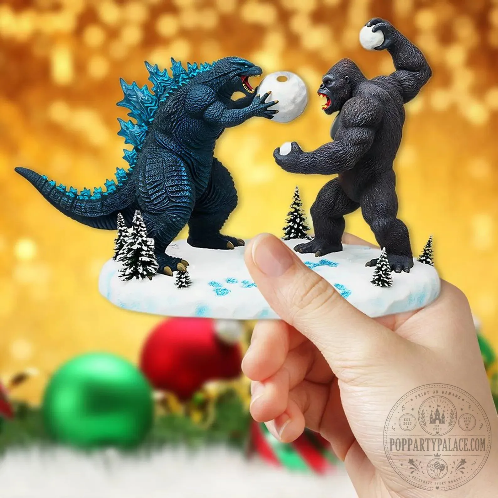 Godzilla Versus King Kong Snowball Fight Christmas Tree Ornament Decoration 7 Godzilla Versus King Kong Snowball Fight Christmas Tree Ornament Decoration