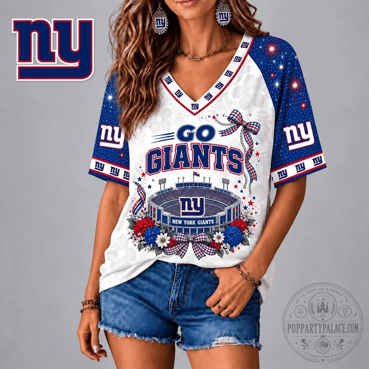 New York Giants Patriotic Floral Bow V-Neck Raglan Sleeve T-Shirt